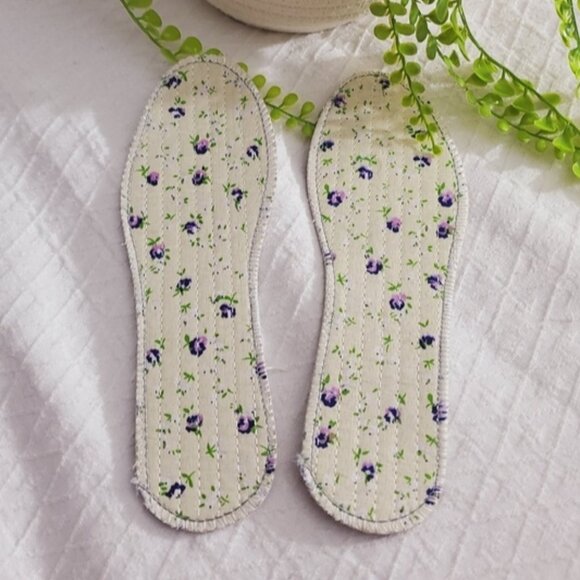 FLORAL INSOLES SIZE US8/ EURO 39 - Picture 1 of 6